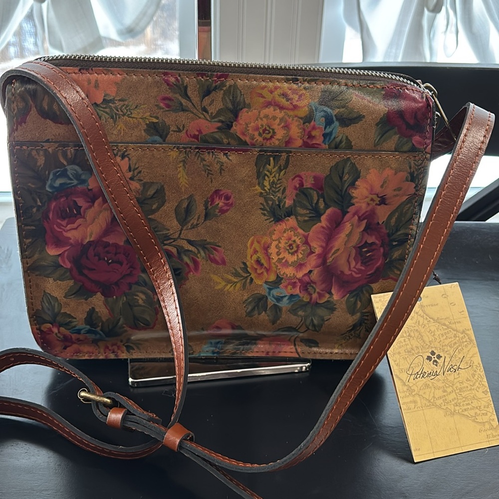 NWT Patricia Nash Vallata Crossbody Bag Vintage Victorian Floral Leather P891419 - Picture 6 of 15